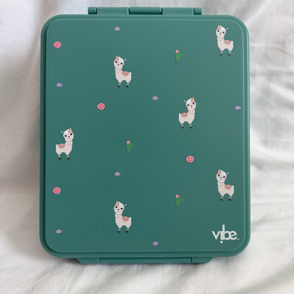 Vibe Green‎ Alpaca Kids Lunch Box